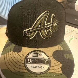 NEW ERA ATLANTA BRAVES CAMO WORLD SERIES CHAMPS BASEBALL CAP